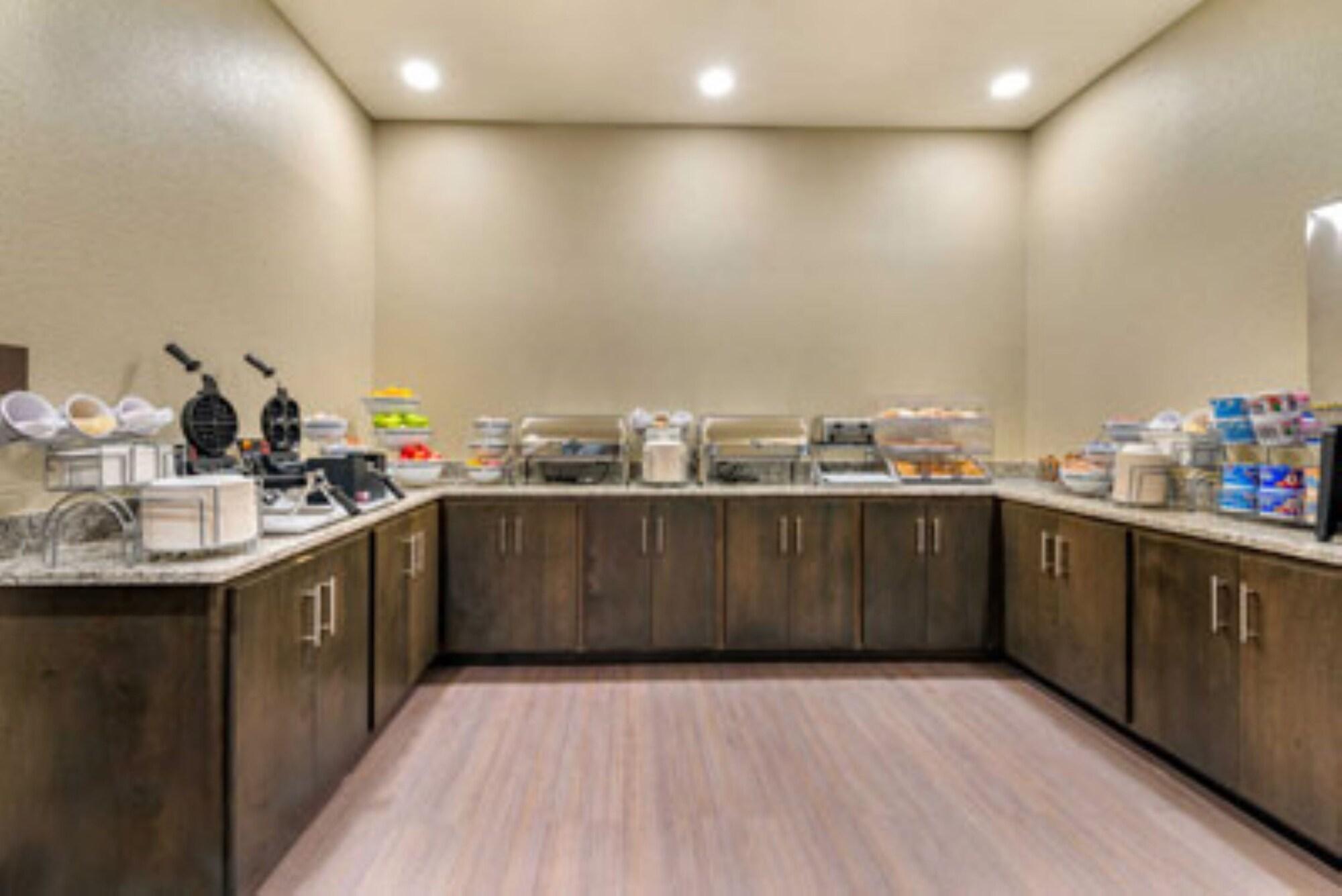 Ameniti Bay - Best Western Signature Collection Fruitville 외부 사진