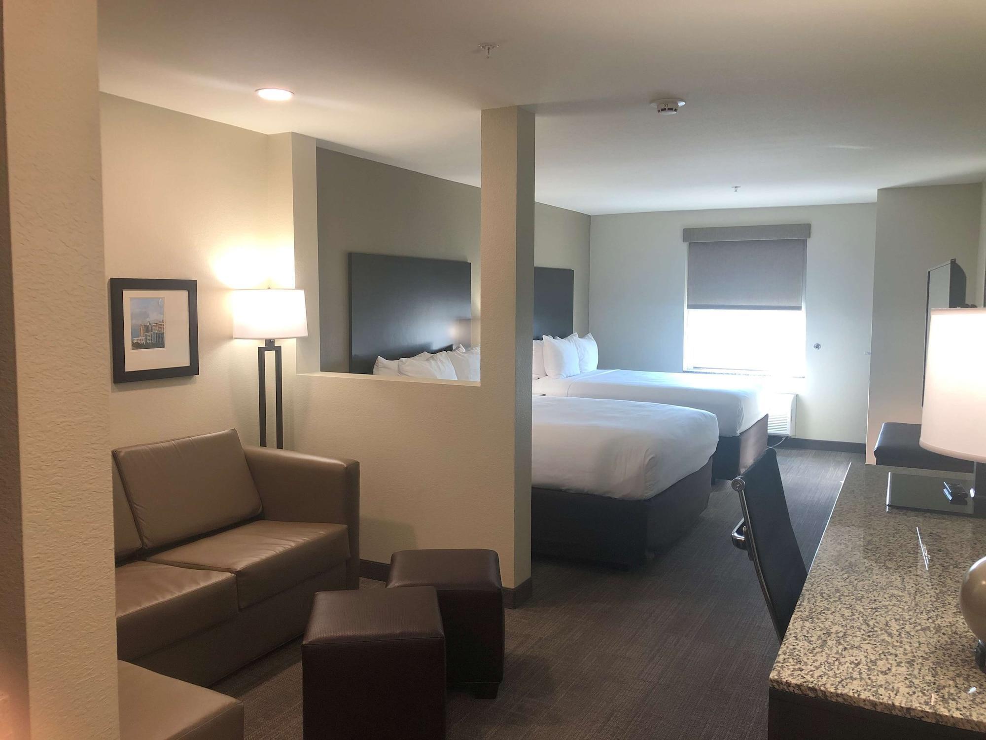 Ameniti Bay - Best Western Signature Collection Fruitville 외부 사진